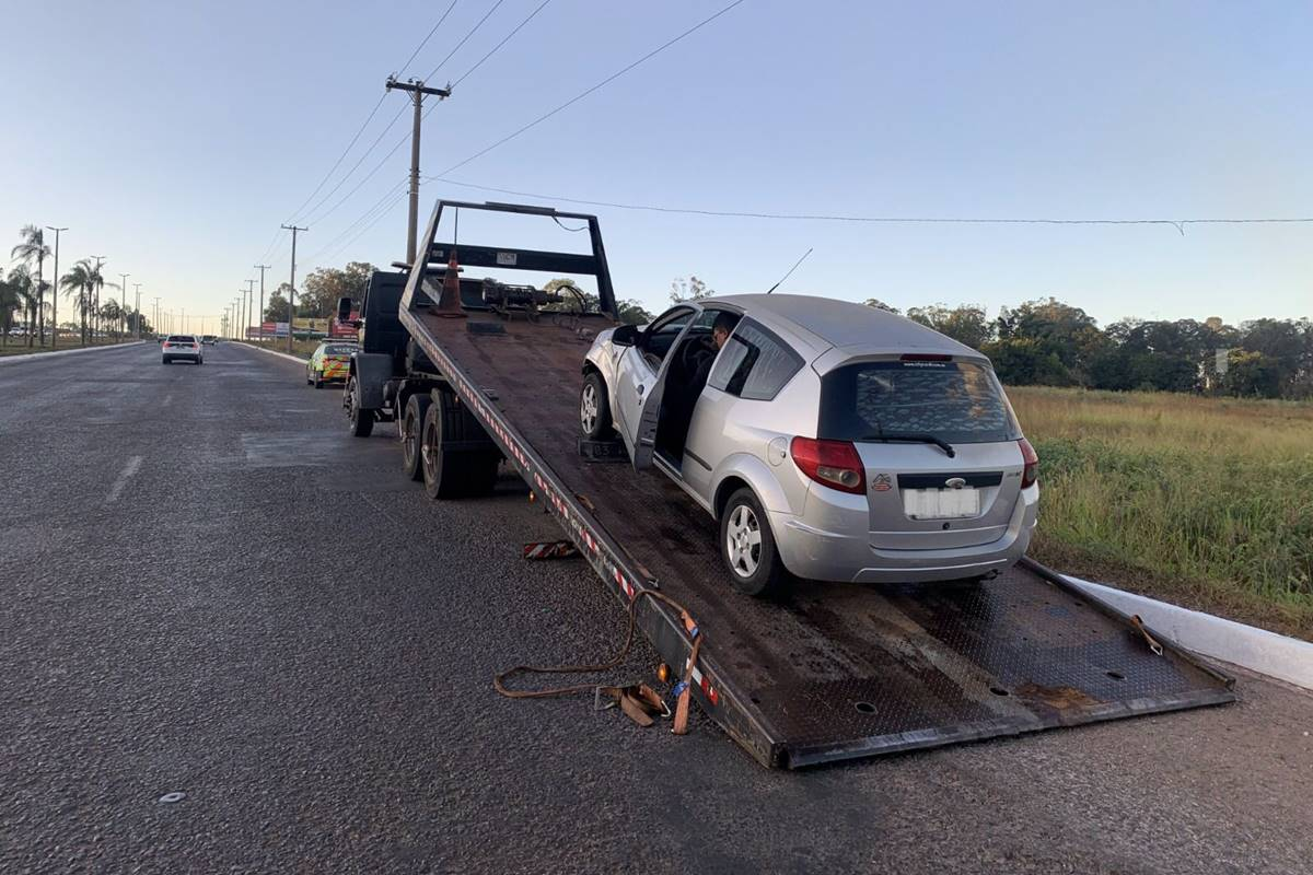R$ 300 mil em multas. Detran-DF apreende Ford com débitos acumulados