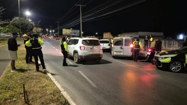 Fiscalização autua 53 condutores alcoolizados no DF