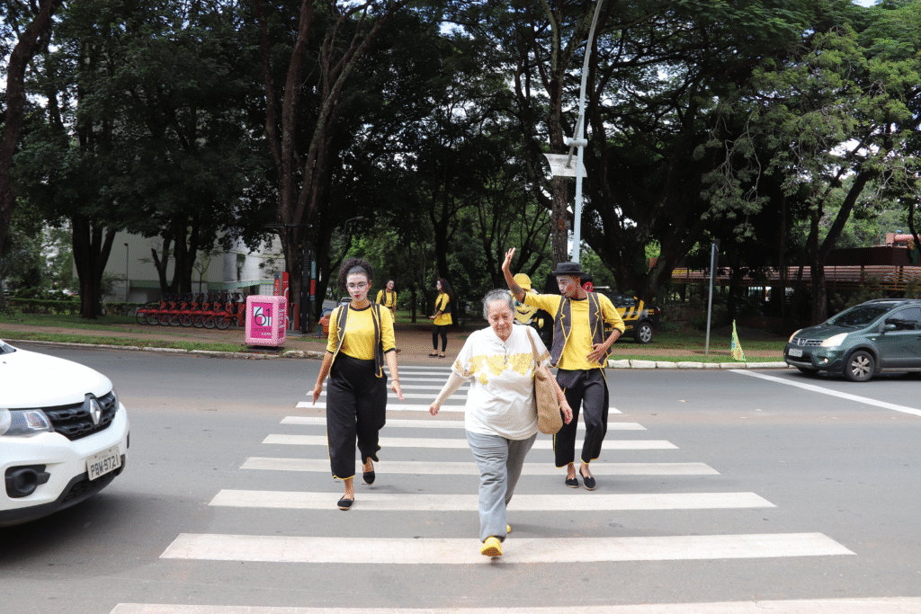 image-6-1024x683 Dia do Pedestre: Detran-DF reduz mortes por atropelamento em 16% Ação Educativa DETRAN-DF Gama Taguatinga 🚨 ÚLTIMAS NOTÍCIAS